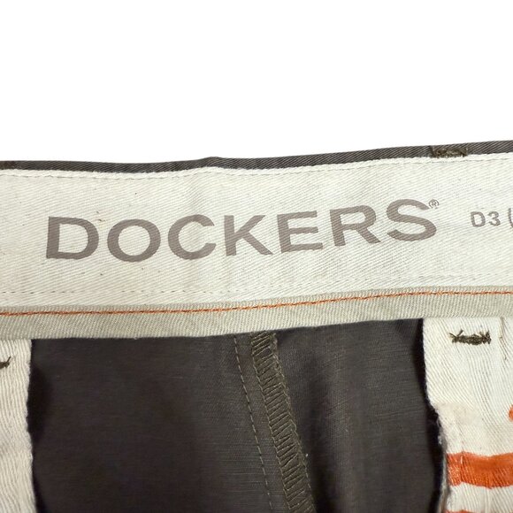 EUC Men's LEVI'S Dockers‎ D3 Brown Chino Pant Classic Fit | Size W34 X L32 - Picture 4 of 9